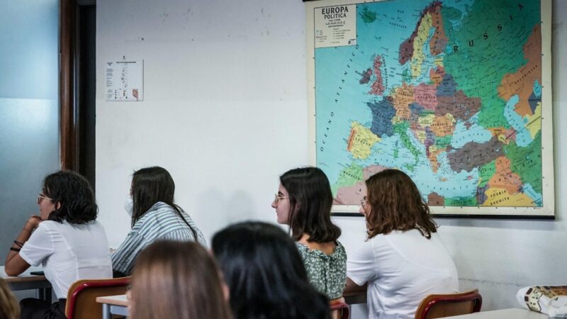 Riapertura delle scuole in Italia: tra difficoltà e integrazione